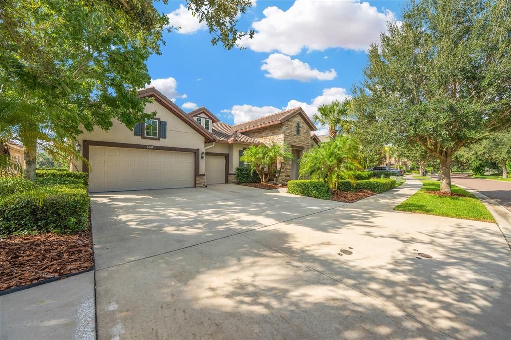 На продажу: $759,000 (5 спален, 3 ванн, 2907 Квадратных фут)