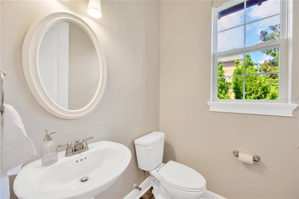 На продажу: $759,000 (5 спален, 3 ванн, 2907 Квадратных фут)