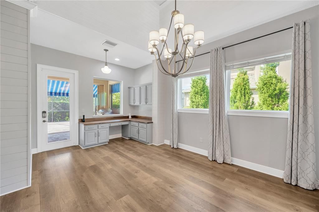 На продажу: $759,000 (5 спален, 3 ванн, 2907 Квадратных фут)