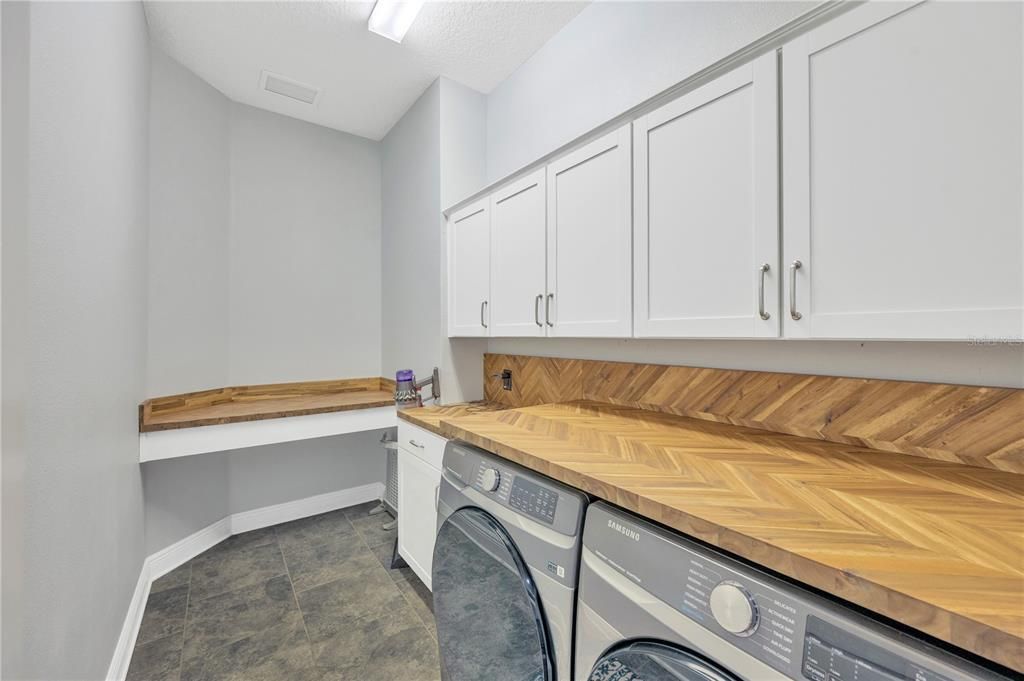 На продажу: $759,000 (5 спален, 3 ванн, 2907 Квадратных фут)