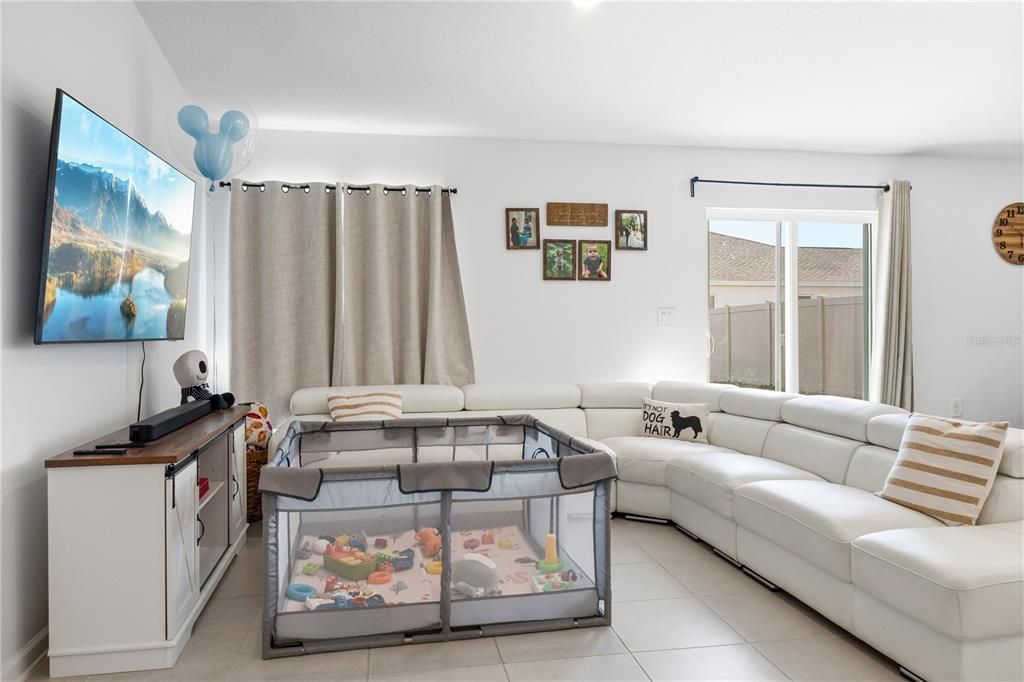 待售: $265,000 (3 贝兹, 2 浴室, 1343 平方英尺)