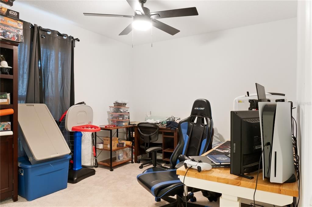 待售: $265,000 (3 贝兹, 2 浴室, 1343 平方英尺)