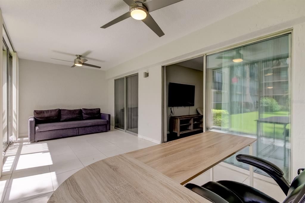 For Rent: $2,200 (2 beds, 2 baths, 1094 Square Feet)