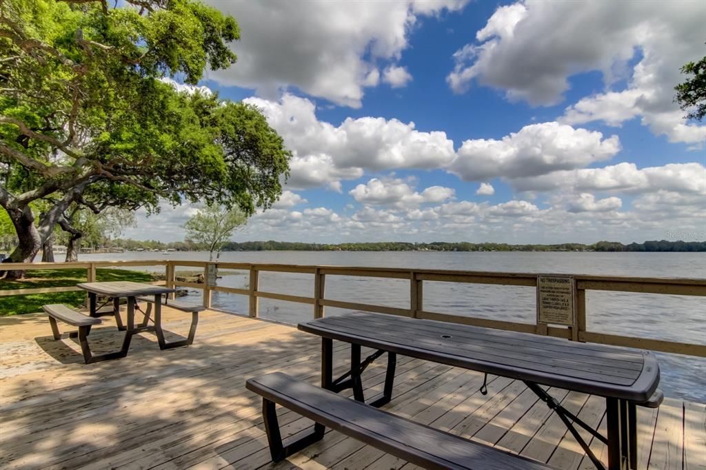 For Rent: $2,200 (2 beds, 2 baths, 1094 Square Feet)