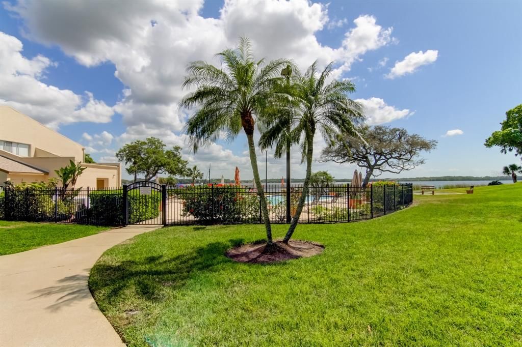 For Rent: $2,200 (2 beds, 2 baths, 1094 Square Feet)