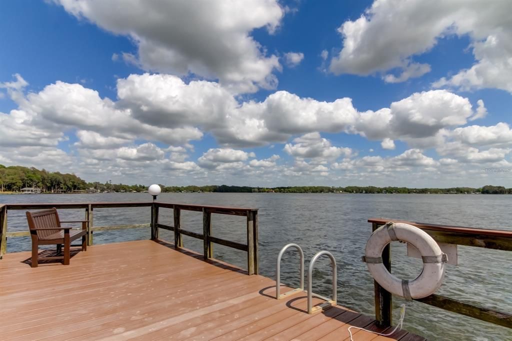 For Rent: $2,200 (2 beds, 2 baths, 1094 Square Feet)