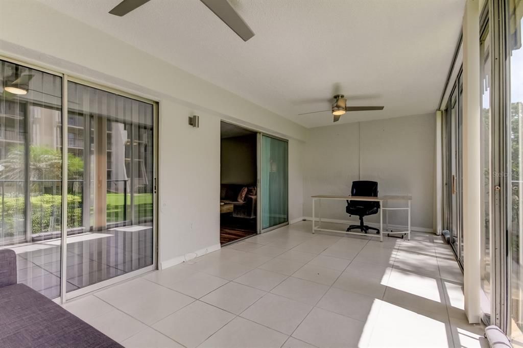 For Rent: $2,200 (2 beds, 2 baths, 1094 Square Feet)