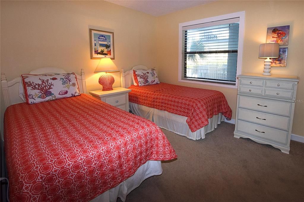 For Rent: $4,125 (2 beds, 2 baths, 1080 Square Feet)