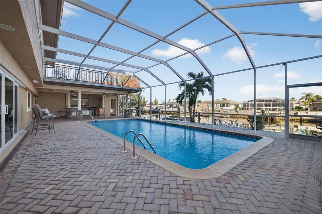 For Sale: $1,450,000 (4 beds, 3 baths, 3986 Square Feet)