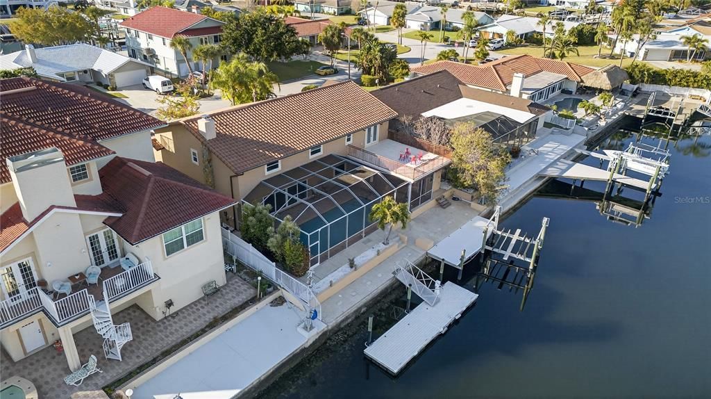 For Sale: $1,450,000 (4 beds, 3 baths, 3986 Square Feet)