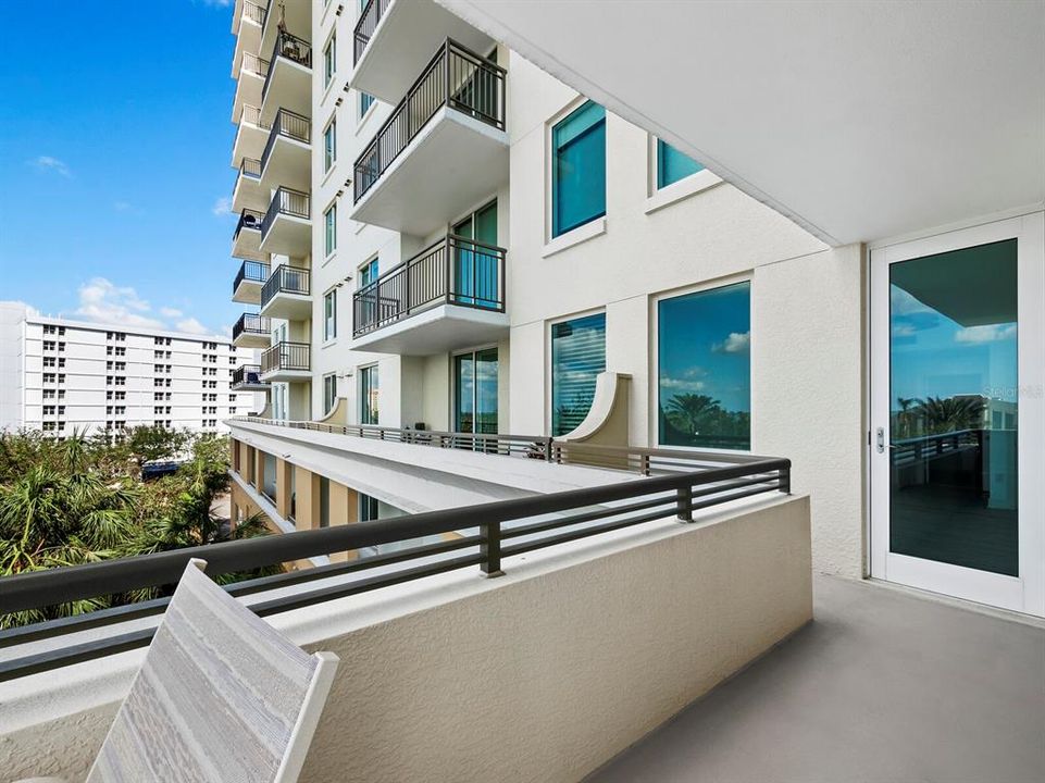 В аренду: $4,000 (2 спален, 2 ванн, 1911 Квадратных фут)