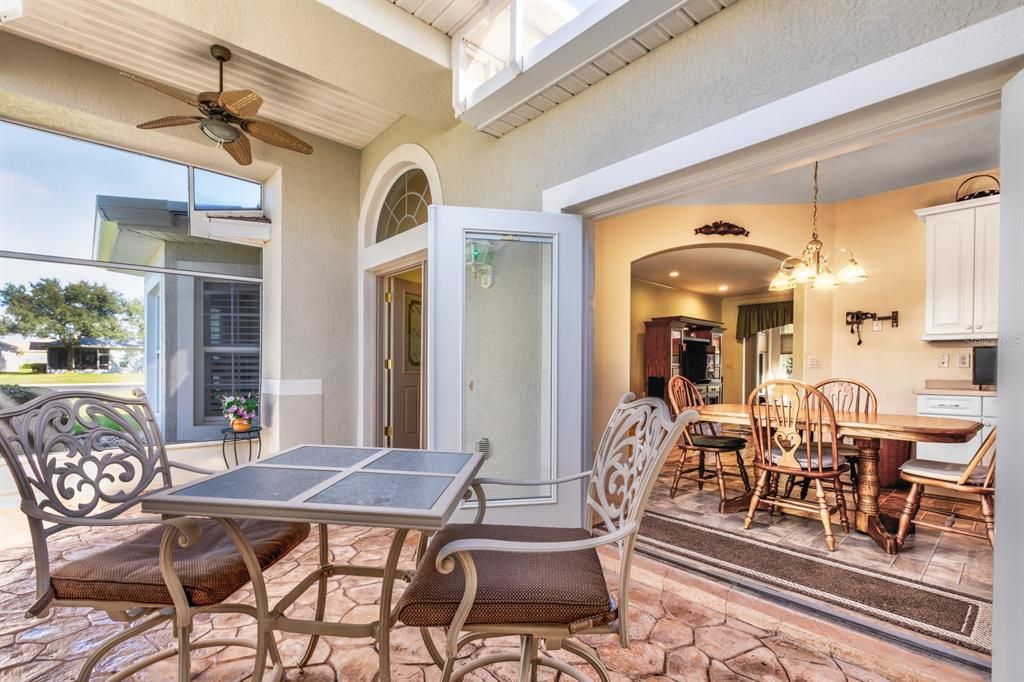 Active With Contract: $330,000 (3 beds, 2 baths, 2003 Square Feet)