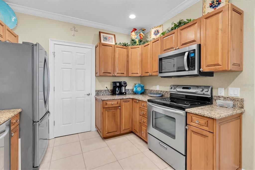 В аренду: $6,000 (3 спален, 3 ванн, 2738 Квадратных фут)