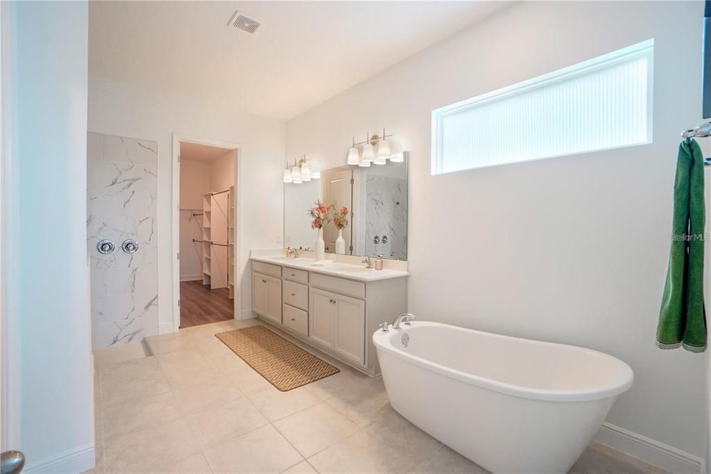 For Sale: $924,900 (5 beds, 3 baths, 3224 Square Feet)