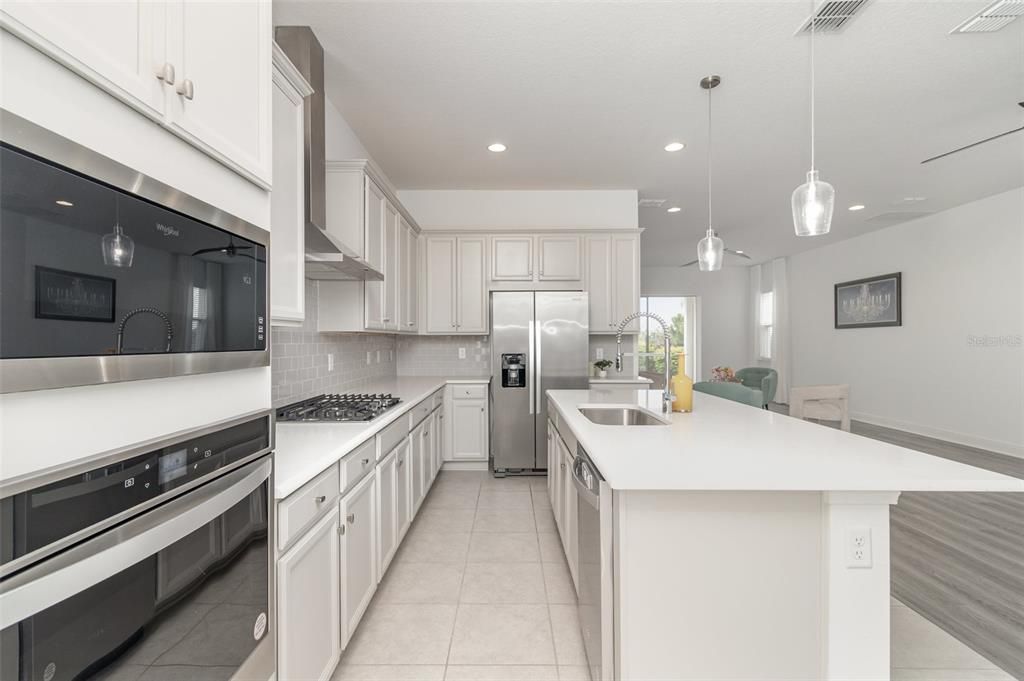 For Sale: $924,900 (5 beds, 3 baths, 3224 Square Feet)