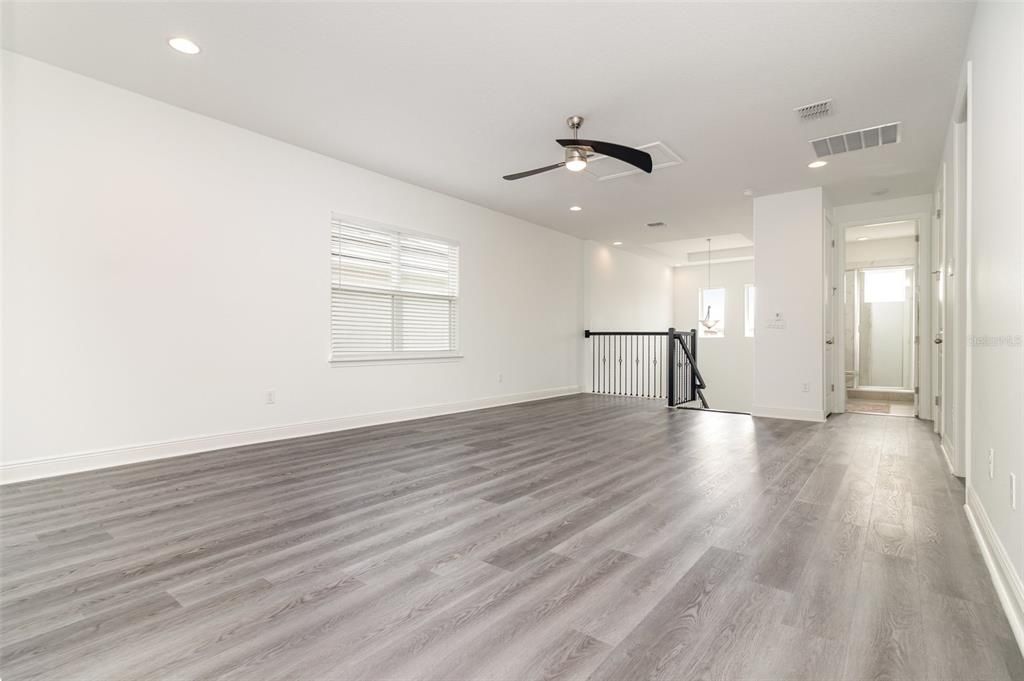 For Sale: $924,900 (5 beds, 3 baths, 3224 Square Feet)