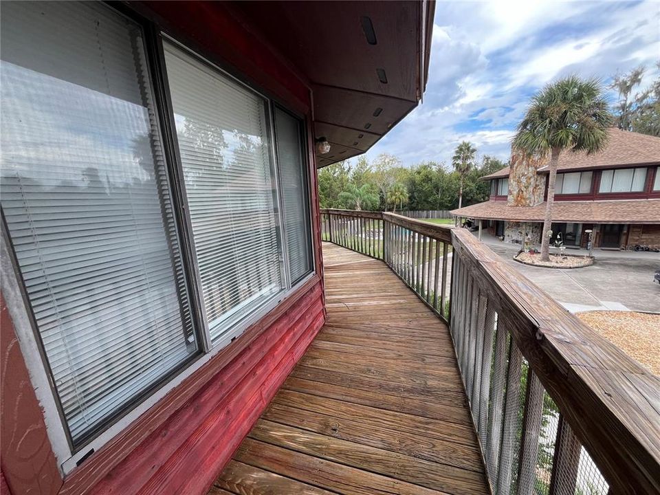 For Rent: $2,000 (3 beds, 2 baths, 1850 Square Feet)