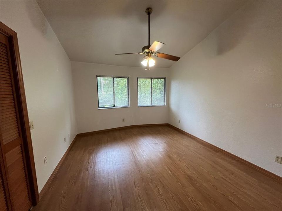 For Rent: $2,000 (3 beds, 2 baths, 1850 Square Feet)