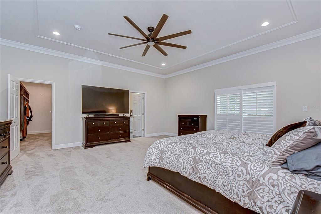 待售: $1,299,000 (6 贝兹, 4 浴室, 4690 平方英尺)