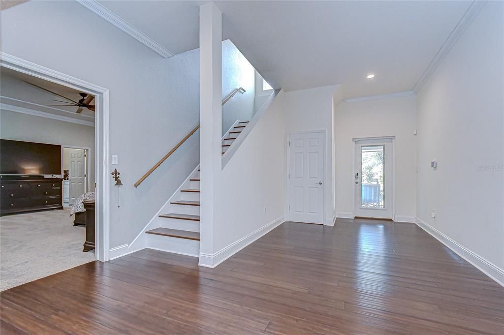 待售: $1,299,000 (6 贝兹, 4 浴室, 4690 平方英尺)