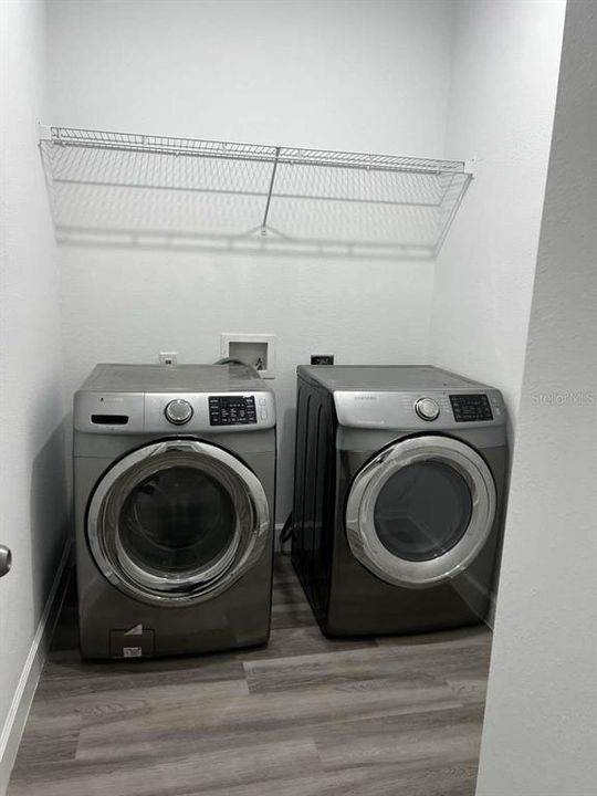 For Sale: $329,000 (4 beds, 4 baths, 1787 Square Feet)