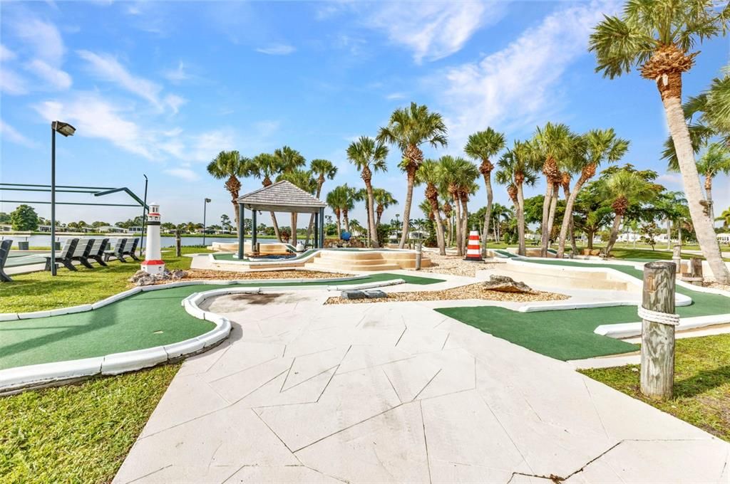 For Sale: $175,000 (2 beds, 2 baths, 1296 Square Feet)