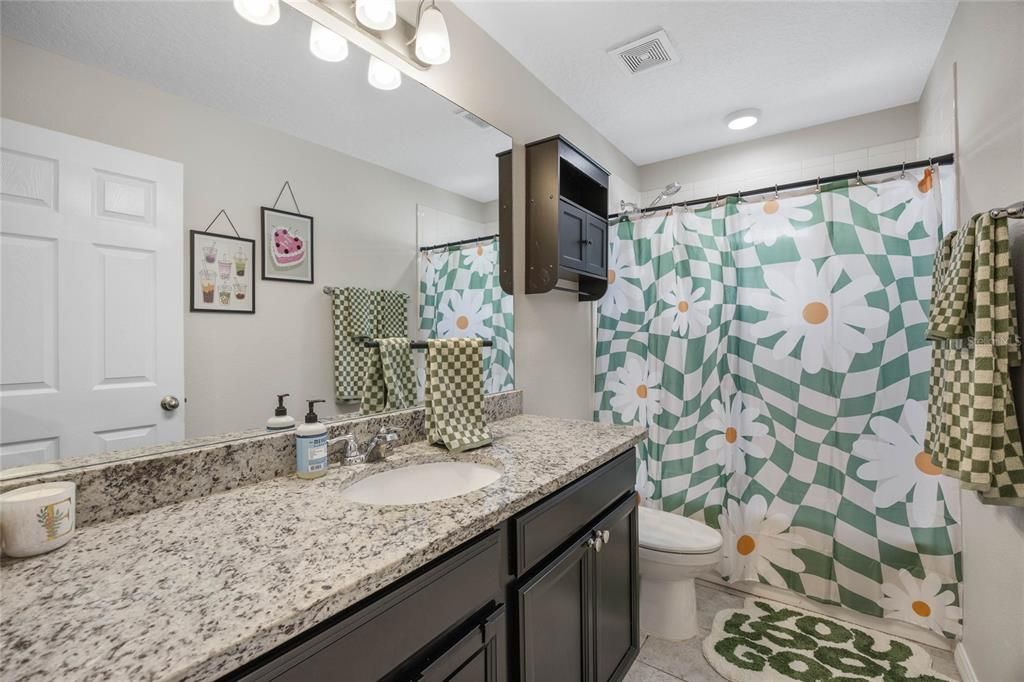 For Sale: $450,000 (4 beds, 3 baths, 2220 Square Feet)