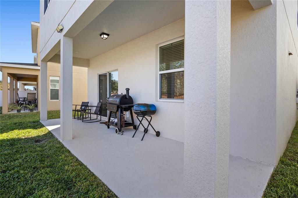 For Sale: $450,000 (4 beds, 3 baths, 2220 Square Feet)