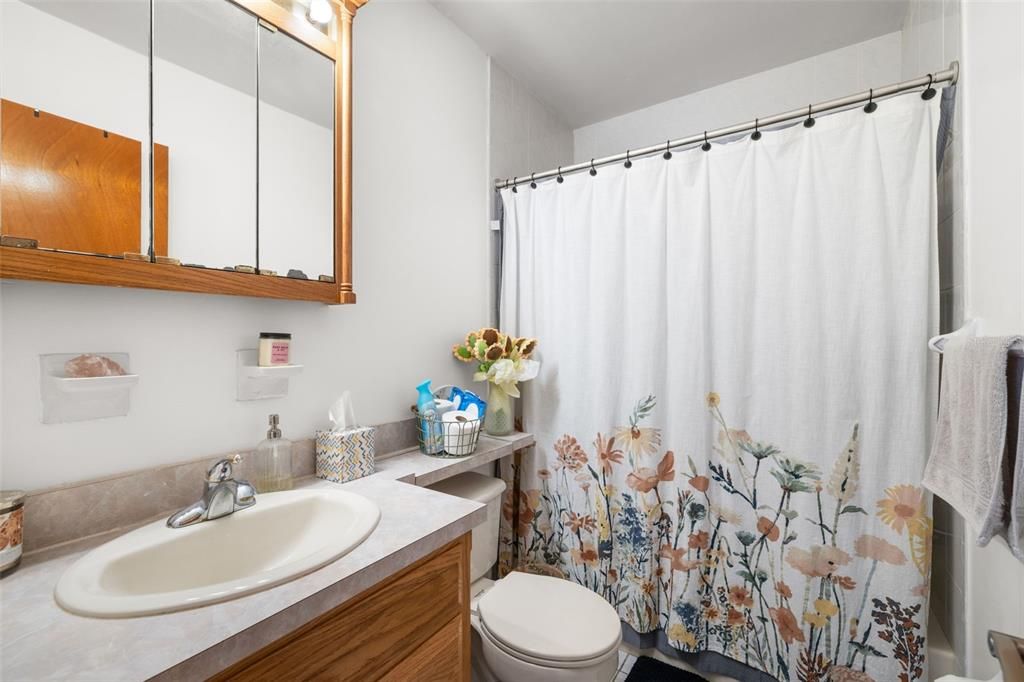 For Sale: $420,000 (4 beds, 2 baths, 2172 Square Feet)