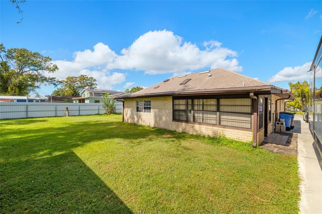 For Sale: $420,000 (4 beds, 2 baths, 2172 Square Feet)