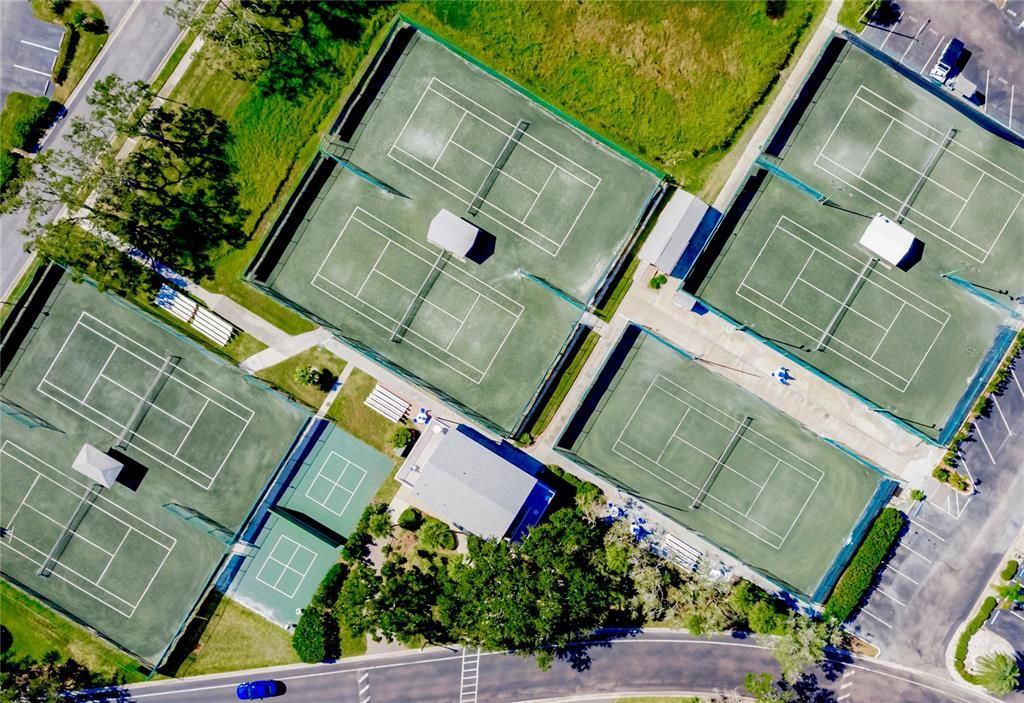 For Sale: $399,000 (2 beds, 2 baths, 1235 Square Feet)