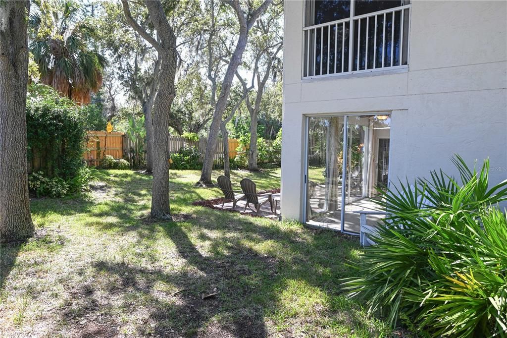 For Sale: $399,000 (2 beds, 2 baths, 1235 Square Feet)