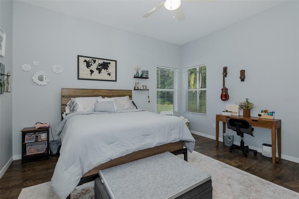 For Sale: $679,000 (4 beds, 3 baths, 2645 Square Feet)