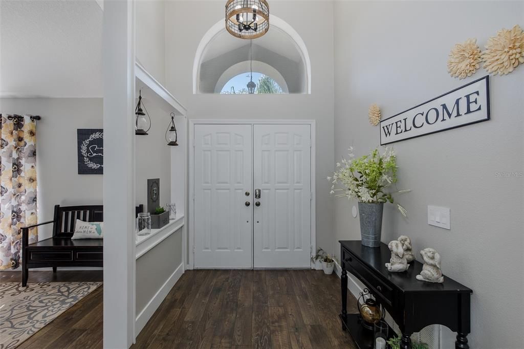 For Sale: $679,000 (4 beds, 3 baths, 2645 Square Feet)