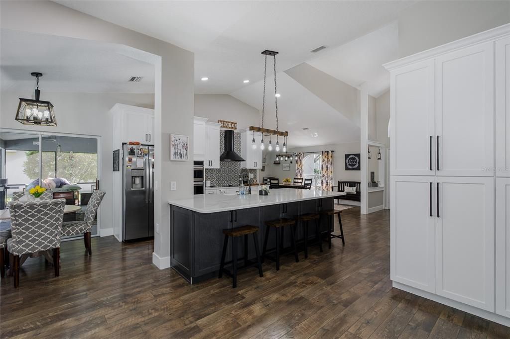 For Sale: $679,000 (4 beds, 3 baths, 2645 Square Feet)