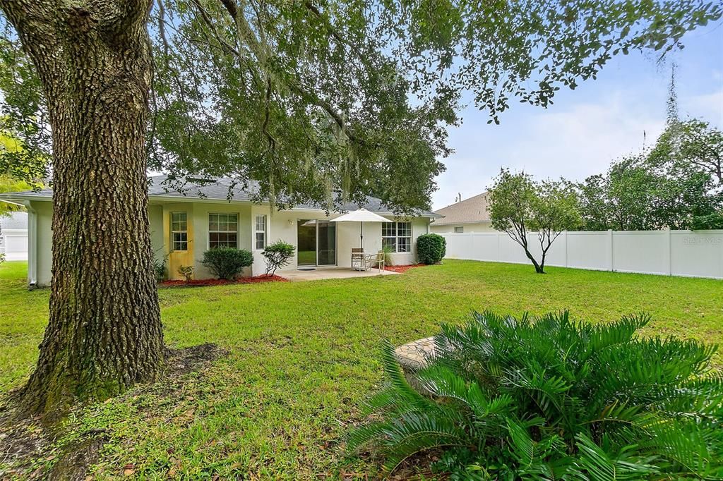 For Sale: $279,000 (3 beds, 2 baths, 1318 Square Feet)