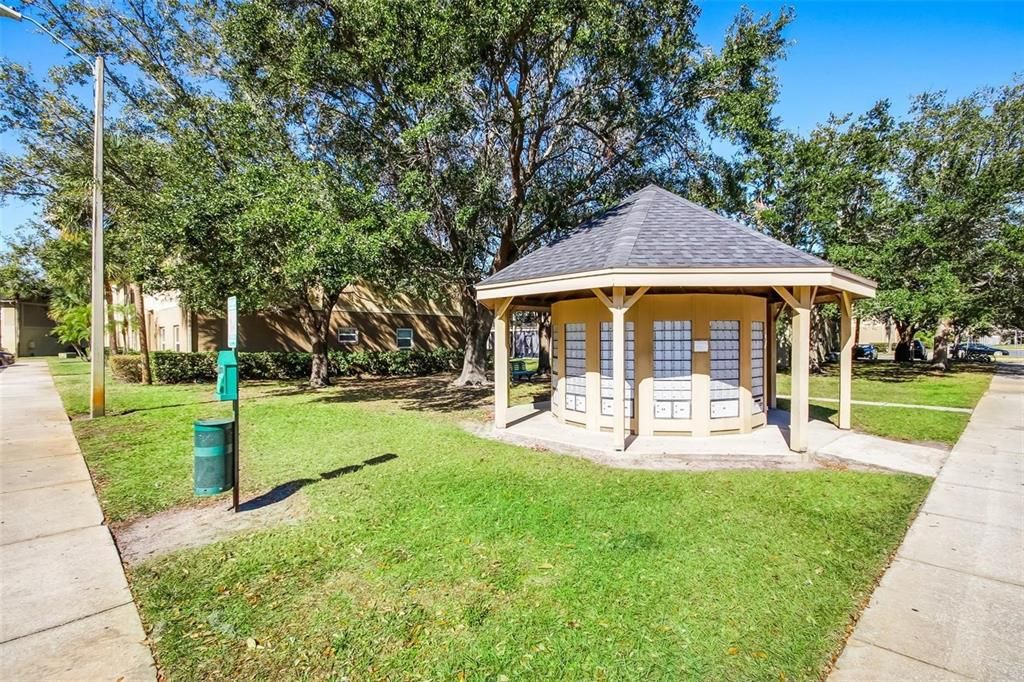 For Rent: $1,450 (2 beds, 2 baths, 905 Square Feet)