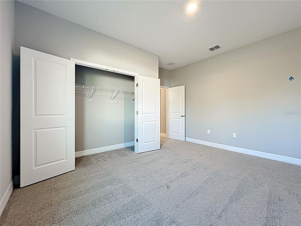 For Sale: $348,000 (4 beds, 3 baths, 1990 Square Feet)