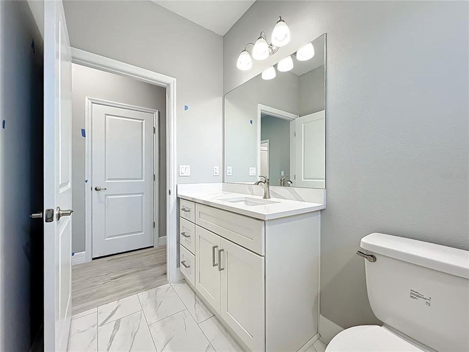 For Sale: $348,000 (4 beds, 3 baths, 1990 Square Feet)