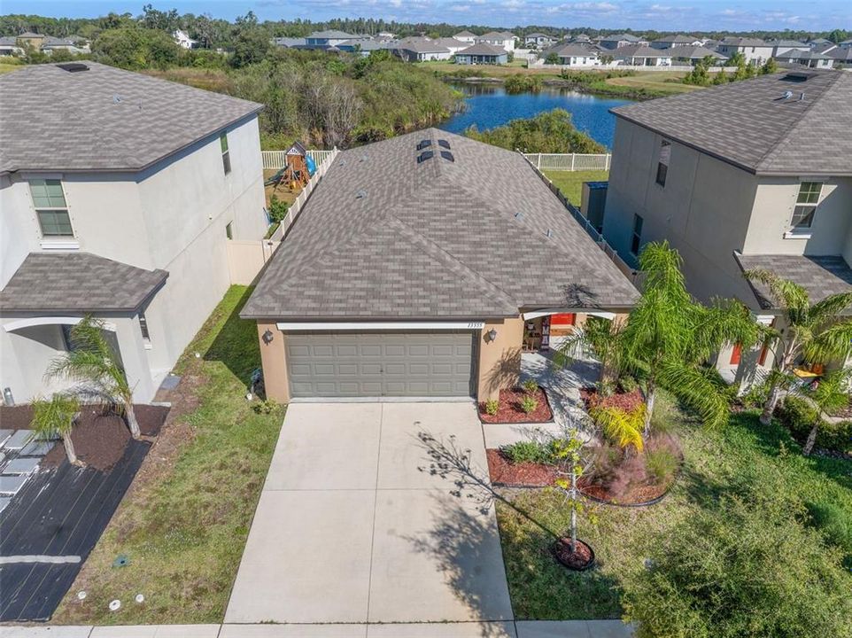 For Sale: $319,900 (3 beds, 2 baths, 1451 Square Feet)