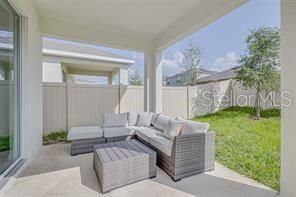 В аренду: $2,000 (4 спален, 2 ванн, 1848 Квадратных фут)