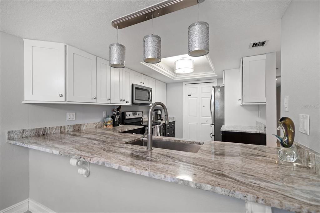 For Sale: $849,000 (3 beds, 2 baths, 1200 Square Feet)