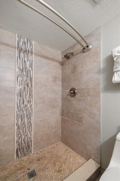 For Sale: $849,000 (3 beds, 2 baths, 1200 Square Feet)