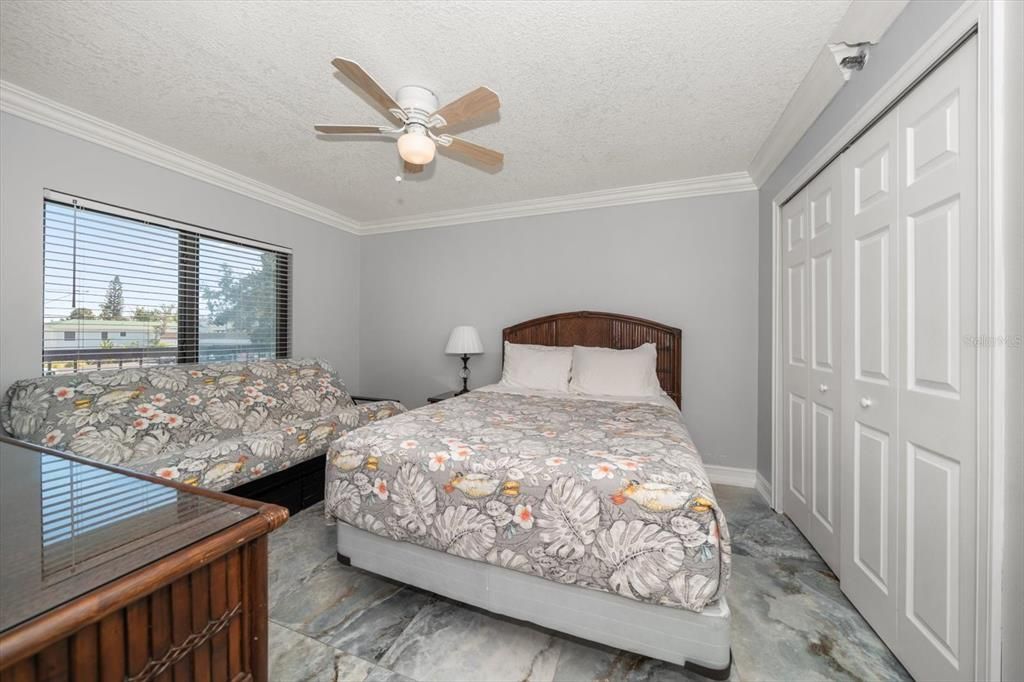 For Sale: $849,000 (3 beds, 2 baths, 1200 Square Feet)