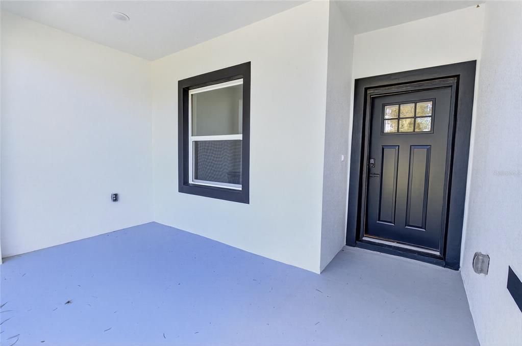 For Sale: $339,000 (4 beds, 3 baths, 1949 Square Feet)