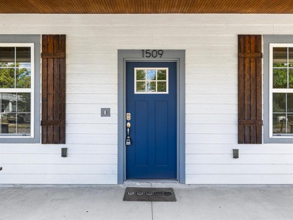 待售: $443,000 (3 贝兹, 2 浴室, 1484 平方英尺)