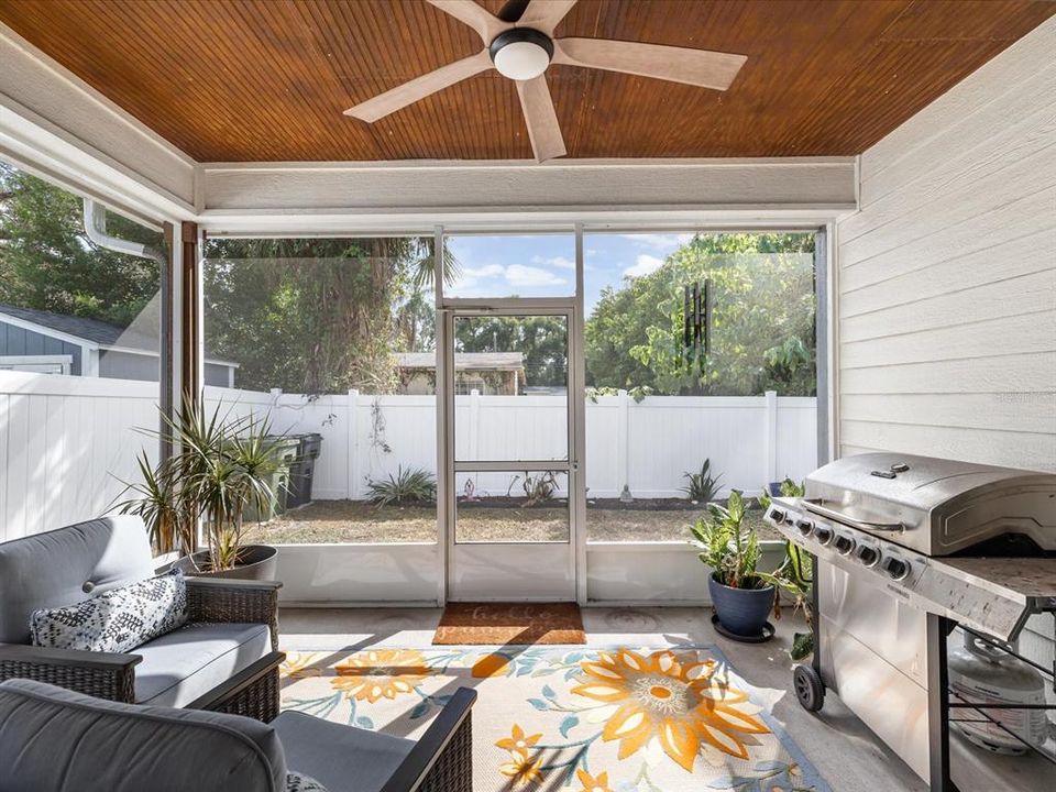 待售: $443,000 (3 贝兹, 2 浴室, 1484 平方英尺)