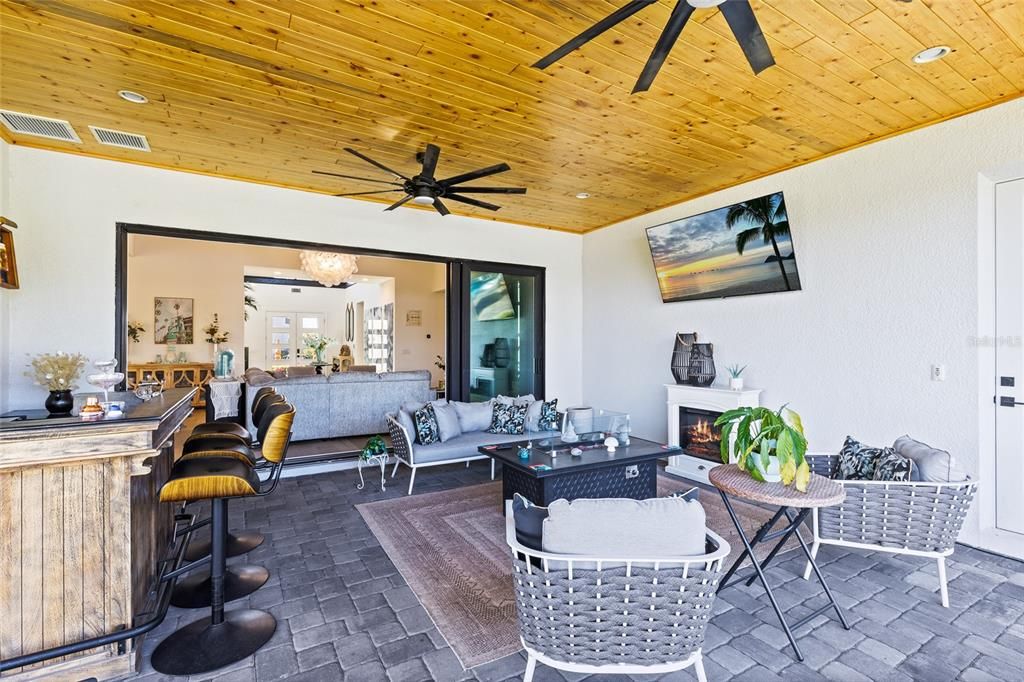 For Sale: $2,299,000 (4 beds, 4 baths, 4860 Square Feet)