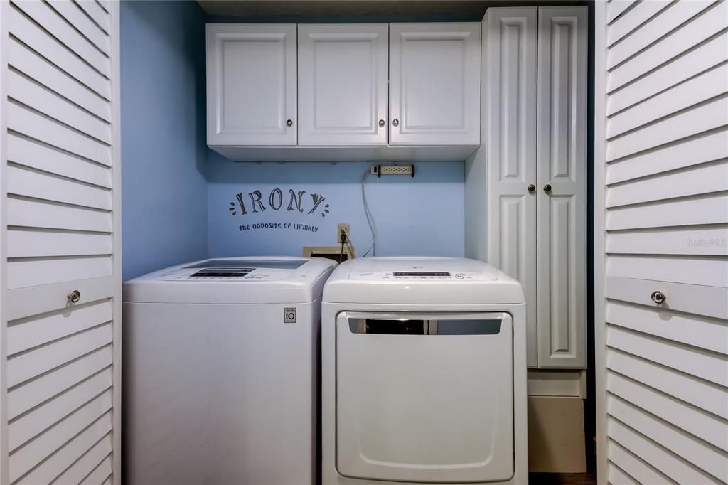 Active With Contract: $260,000 (3 beds, 2 baths, 1230 Square Feet)