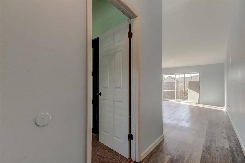 Active With Contract: $260,000 (3 beds, 2 baths, 1230 Square Feet)